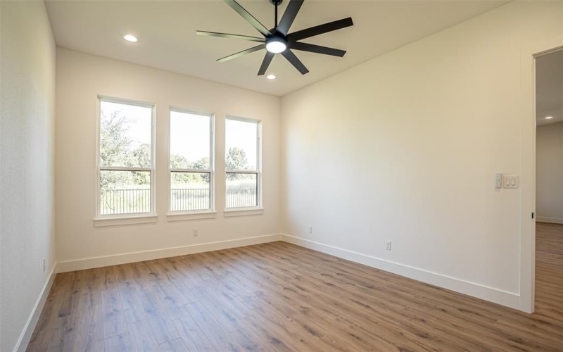 925 Bandon Dunes Drive, Fort Worth, TX 76028, 3 Bedrooms Bedrooms, ,2 BathroomsBathrooms,Residential,For Sale,925 Bandon Dunes Drive,0,21047543