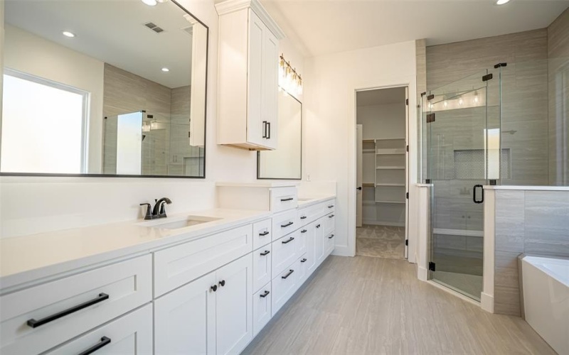 925 Bandon Dunes Drive, Fort Worth, TX 76028, 3 Bedrooms Bedrooms, ,2 BathroomsBathrooms,Residential,For Sale,925 Bandon Dunes Drive,0,21047543