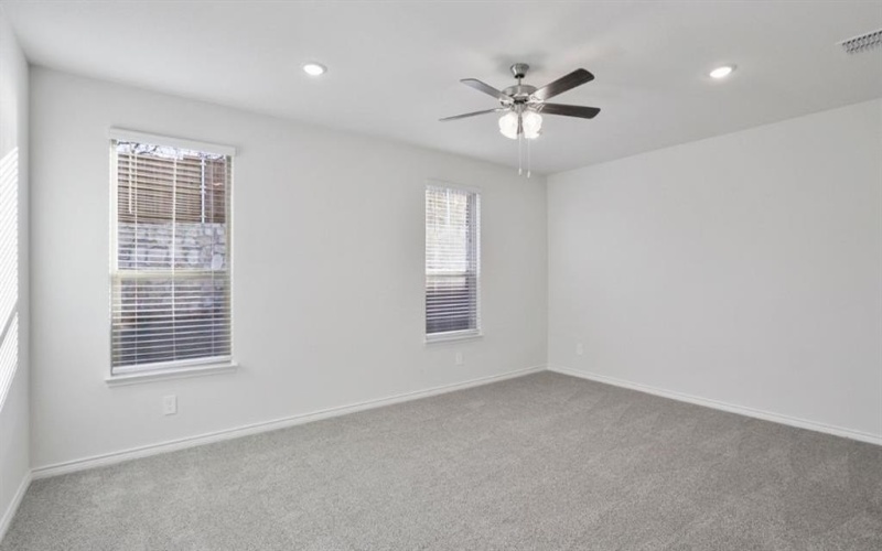 2816 Bluebird Court, Arlington, TX 76015, 4 Habitaciones Habitaciones , ,3 BañosBaños,Residential,En Venta,2816 Bluebird Court,0,21047559