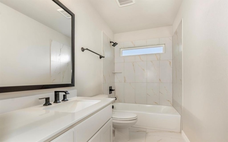 161 MALABAR HILL Drive, Prosper, TX 75078, 5 Bedrooms Bedrooms, ,5 BathroomsBathrooms,Residential,For Sale,161 MALABAR HILL Drive,0,21047625