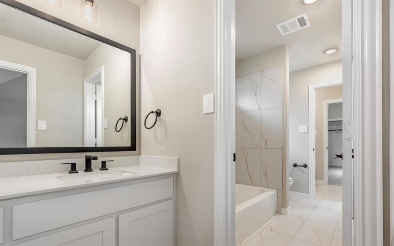 161 MALABAR HILL Drive, Prosper, TX 75078, 5 Bedrooms Bedrooms, ,5 BathroomsBathrooms,Residential,For Sale,161 MALABAR HILL Drive,0,21047625