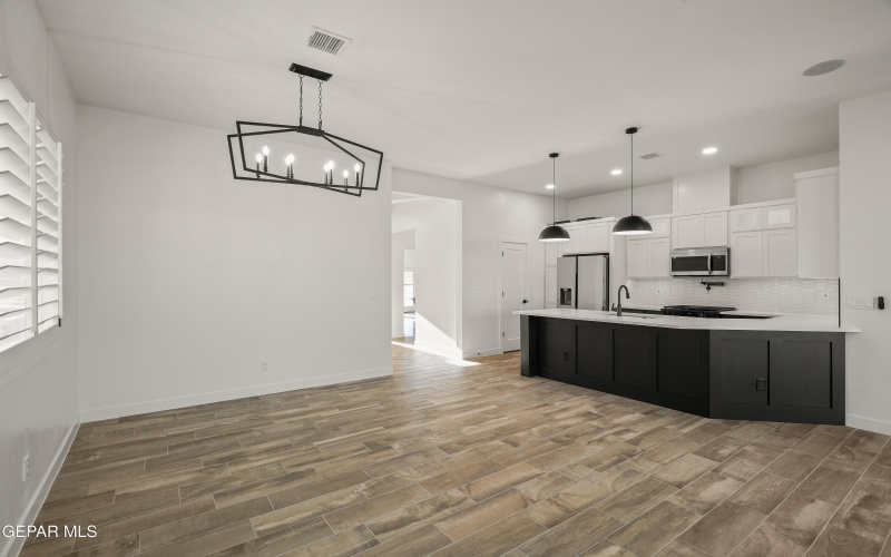 15144 Destination Avenue, El Paso, TX 79938, 3 Bedrooms Bedrooms, ,2 BathroomsBathrooms,Residential,For Sale,15144 Destination Avenue,918559