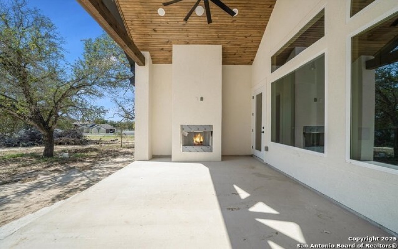 209 Bobby Lynn, Adkins, TX 78101, 4 Bedrooms Bedrooms, ,3 BathroomsBathrooms,Residential,For Sale,209 Bobby Lynn,0,1897255