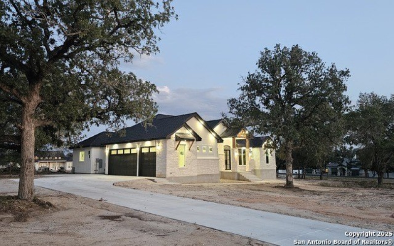 209 Bobby Lynn, Adkins, TX 78101, 4 Bedrooms Bedrooms, ,3 BathroomsBathrooms,Residential,For Sale,209 Bobby Lynn,0,1897255