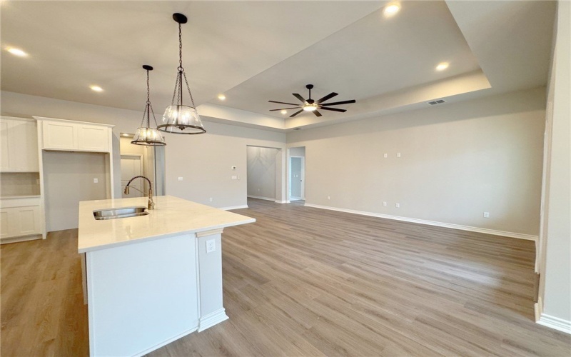 7925 Spiderman Drive, Corpus Christi, TX 78414, 4 Habitaciones Habitaciones , ,2 BañosBaños,Residential,En Venta,7925 Spiderman Drive,0,464278