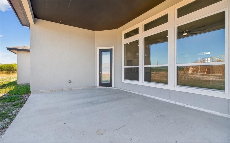 2110 Sera, Corpus Christi, TX 78418, 4 Habitaciones Habitaciones , ,3 BañosBaños,Residential,En Venta,2110 Sera,0,464293