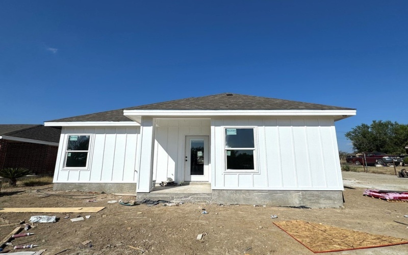 3148 Tita Street, Eagle Pass, TX 78852, 3 Bedrooms Bedrooms, ,2 BathroomsBathrooms,Residential,For Sale,3148 Tita Street,0,81614