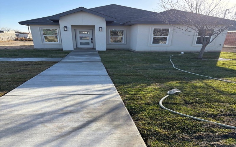 3148 Tita Street, Eagle Pass, TX 78852, 3 Bedrooms Bedrooms, ,2 BathroomsBathrooms,Residential,For Sale,3148 Tita Street,0,81614