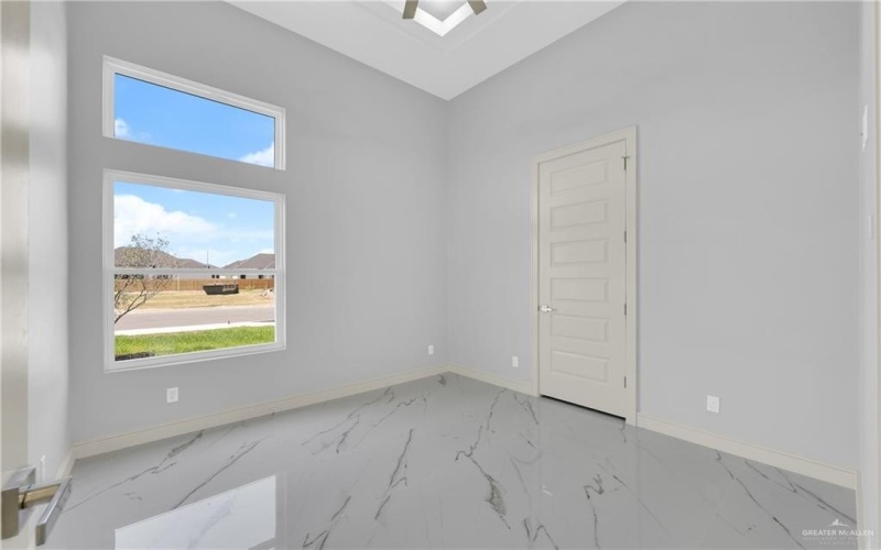 9904 N 24th Street, McAllen, TX 78504, 3 Habitaciones Habitaciones , ,2 BañosBaños,Residential,En Venta,9904 N 24th Street,0,478449