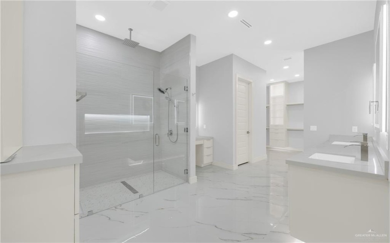 9904 N 24th Street, McAllen, TX 78504, 3 Habitaciones Habitaciones , ,2 BañosBaños,Residential,En Venta,9904 N 24th Street,0,478449