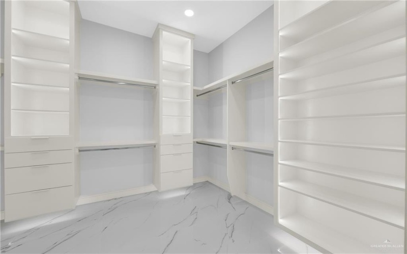 9904 N 24th Street, McAllen, TX 78504, 3 Habitaciones Habitaciones , ,2 BañosBaños,Residential,En Venta,9904 N 24th Street,0,478449