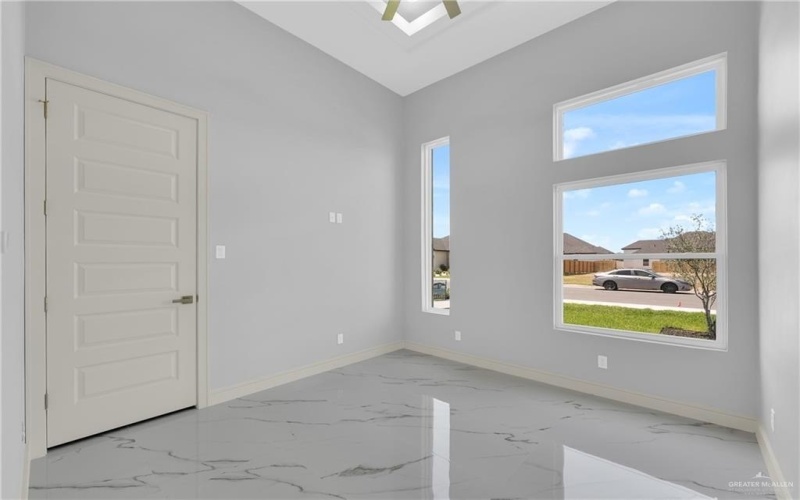 9904 N 24th Street, McAllen, TX 78504, 3 Habitaciones Habitaciones , ,2 BañosBaños,Residential,En Venta,9904 N 24th Street,0,478449