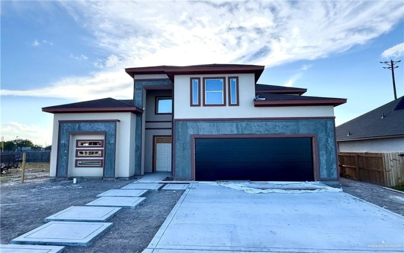 308 N 30th Street, Hidalgo, TX 78557, 4 Bedrooms Bedrooms, ,5 BathroomsBathrooms,Residential,For Sale,308 N 30th Street,0,479896