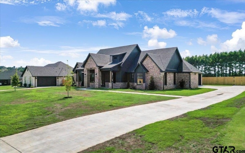11224 Bryce Cir, Flint, TX 75762, 5 Bedrooms Bedrooms, ,3 BathroomsBathrooms,Residential,For Sale,11224 Bryce Cir,0,25013243