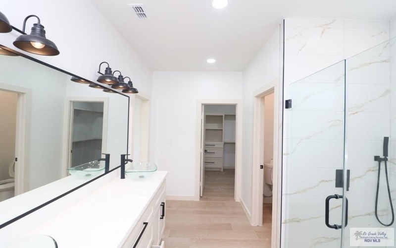 9848 HEIGHTS NORTH, HARLINGEN, TX 78552, 4 Habitaciones Habitaciones , ,3 BañosBaños,Residential,En Venta,9848 HEIGHTS NORTH,0,29768159