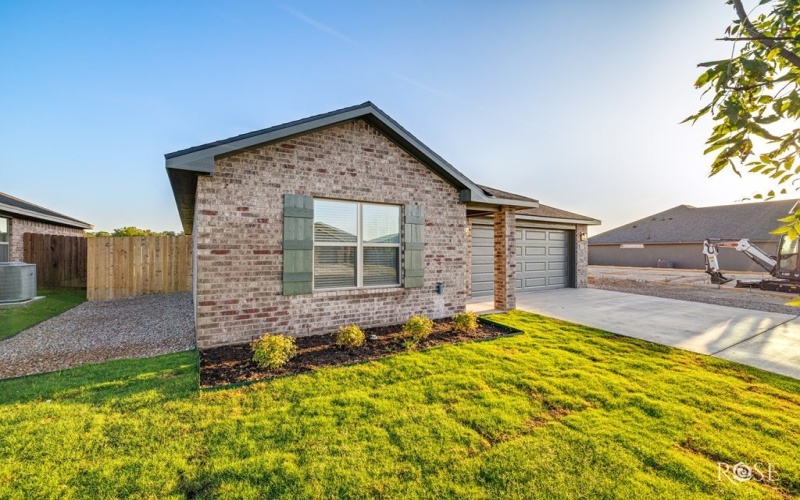 3124 Cedarhill Dr, San Angelo, TX 76904, 4 Bedrooms Bedrooms, ,2 BathroomsBathrooms,Residential,For Sale,3124 Cedarhill Dr,0,126387
