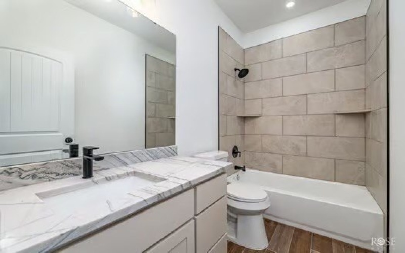 1516 E Harris Avenue, San Angelo, TX 76903, 3 Bedrooms Bedrooms, ,2 BathroomsBathrooms,Residential,For Sale,1516 E Harris Avenue,0,128889