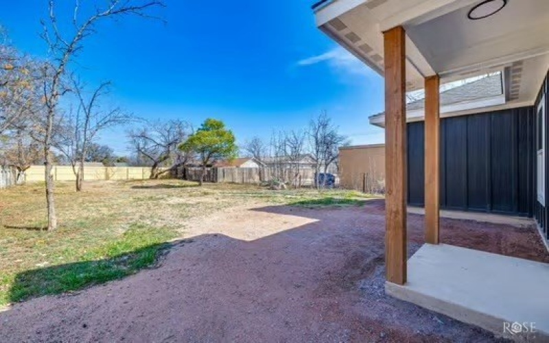 1516 E Harris Avenue, San Angelo, TX 76903, 3 Bedrooms Bedrooms, ,2 BathroomsBathrooms,Residential,For Sale,1516 E Harris Avenue,0,128889