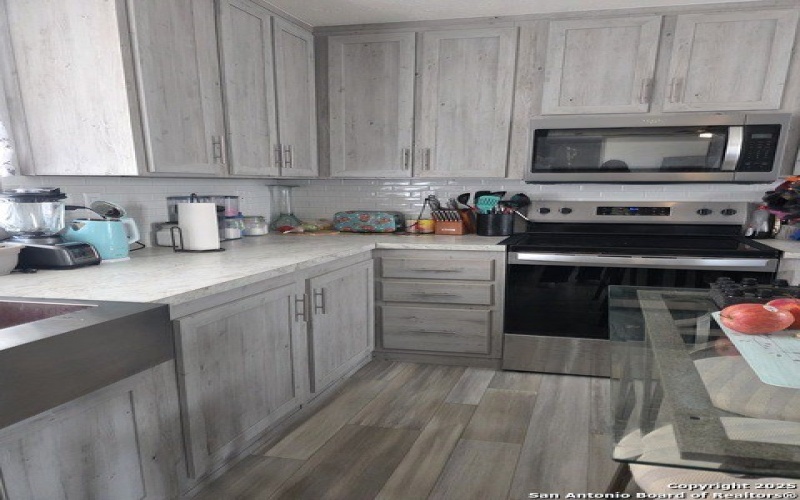 77 Cielo, Lytle, TX 78052, 3 Bedrooms Bedrooms, ,2 BathroomsBathrooms,Residential,For Sale,77 Cielo,0,1897267