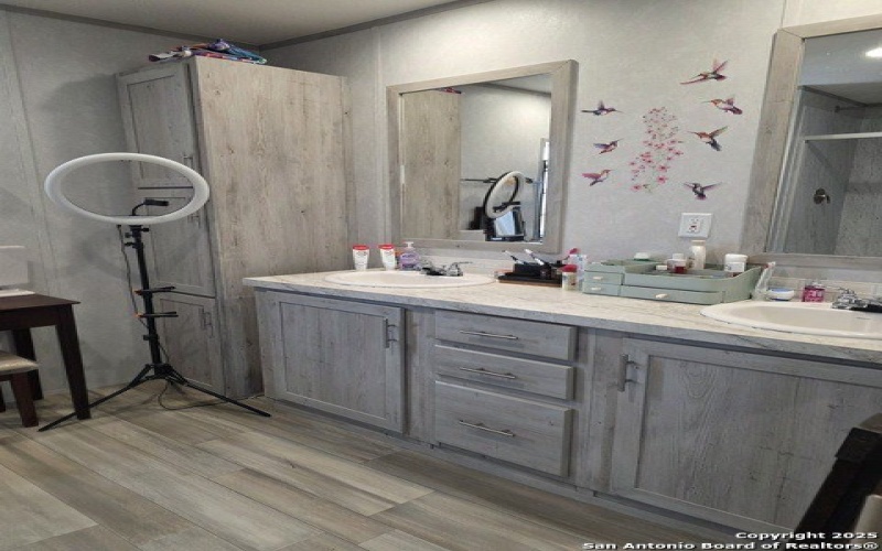 77 Cielo, Lytle, TX 78052, 3 Bedrooms Bedrooms, ,2 BathroomsBathrooms,Residential,For Sale,77 Cielo,0,1897267
