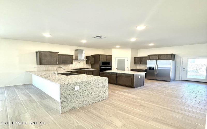 3872 Surmise Street, El Paso, TX 79938, 4 Habitaciones Habitaciones , ,3 BañosBaños,Residential,En Venta,3872 Surmise Street,917289