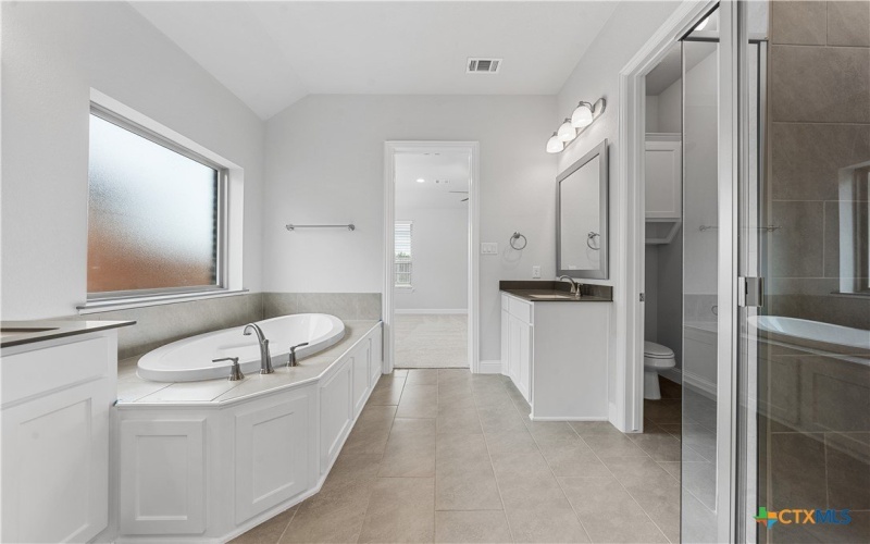 6507 Clayton Court, Temple, TX 76502, 4 Bedrooms Bedrooms, ,2 BathroomsBathrooms,Residential,For Sale,6507 Clayton Court,0,591234