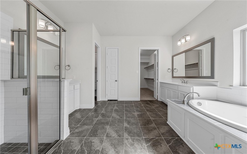 6402 Waggoner Court, Temple, TX 76502, 4 Habitaciones Habitaciones , ,2 BañosBaños,Residential,En Venta,6402 Waggoner Court,0,591456