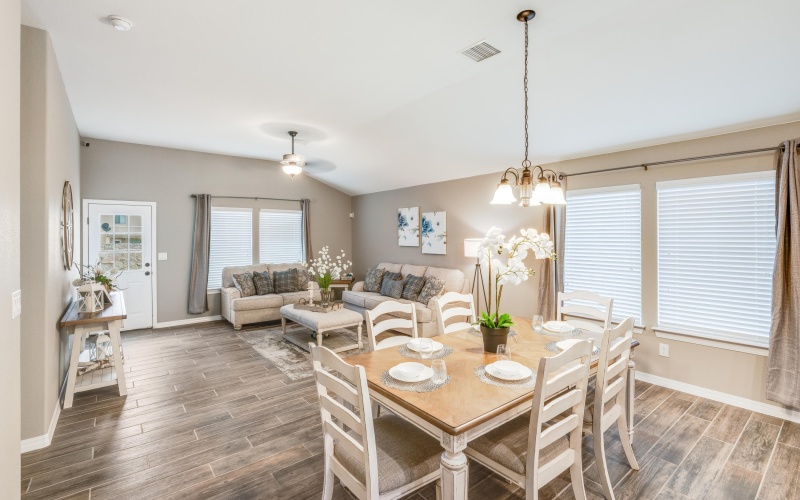 13852 Thunder Sky Avenue, El Paso, TX 79928, 4 Habitaciones Habitaciones , ,3 BañosBaños,Residential,En Venta,13852 Thunder Sky Avenue,0,929553