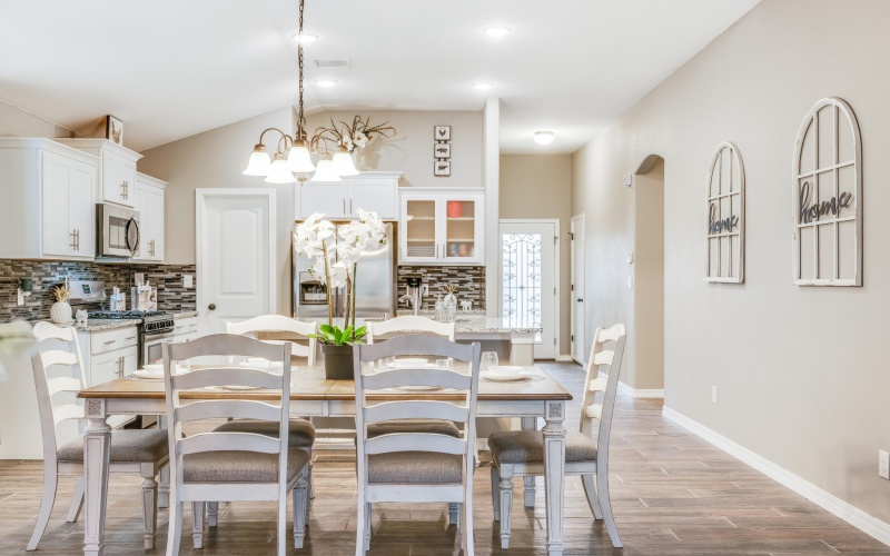 13852 Thunder Sky Avenue, El Paso, TX 79928, 4 Habitaciones Habitaciones , ,3 BañosBaños,Residential,En Venta,13852 Thunder Sky Avenue,0,929553