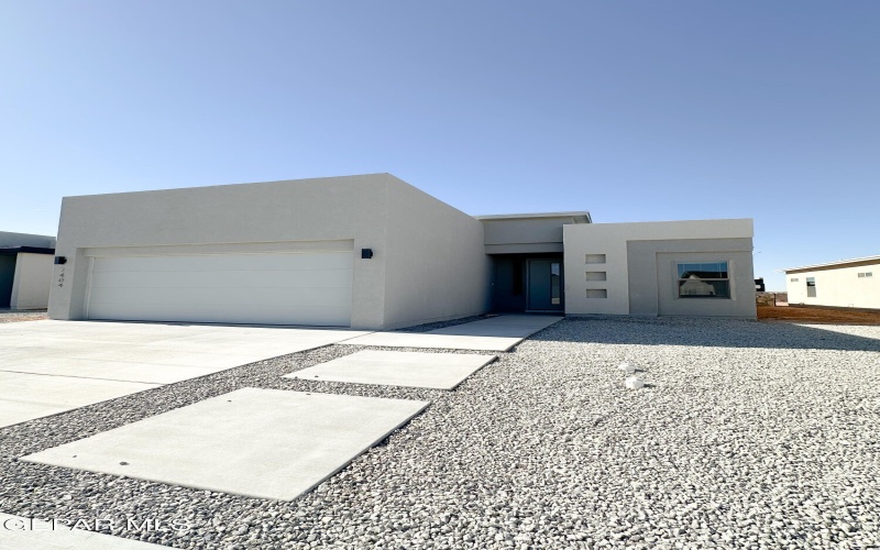 15105 Resolve Drive, El Paso, TX 79938, 4 Bedrooms Bedrooms, ,2 BathroomsBathrooms,Residential,For Sale,15105 Resolve Drive,0,929594