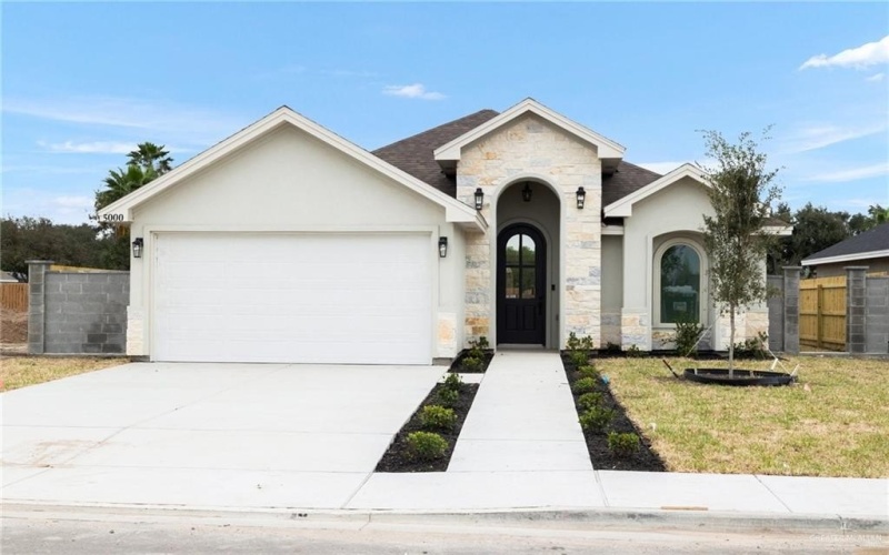 5000 Duke Avenue, McAllen, TX 78504, 4 Bedrooms Bedrooms, ,2 BathroomsBathrooms,Residential,For Sale,5000 Duke Avenue,0,479538