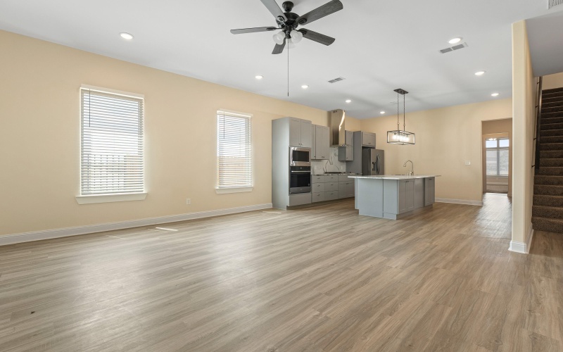 48 Wilshire Boulevard, Lubbock, TX 79416, 4 Habitaciones Habitaciones , ,2 BañosBaños,Residential,En Venta,48 Wilshire Boulevard,0,202559872