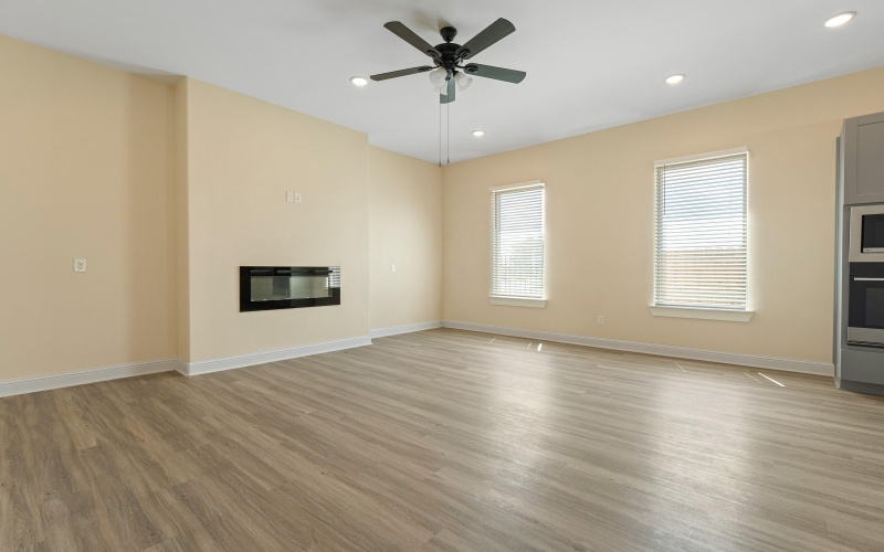 48 Wilshire Boulevard, Lubbock, TX 79416, 4 Habitaciones Habitaciones , ,2 BañosBaños,Residential,En Venta,48 Wilshire Boulevard,0,202559872
