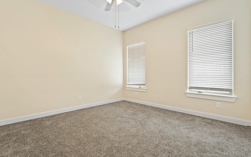 48 Wilshire Boulevard, Lubbock, TX 79416, 4 Habitaciones Habitaciones , ,2 BañosBaños,Residential,En Venta,48 Wilshire Boulevard,0,202559872
