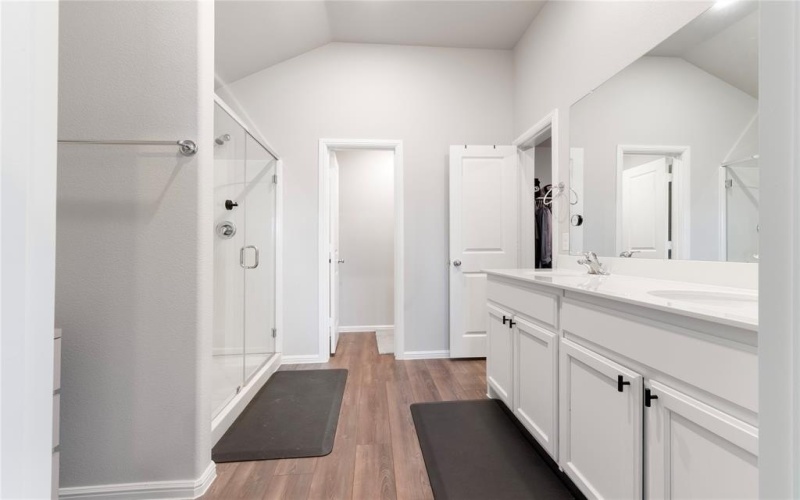 1101 La Esperanza Drive, Mesquite, TX 75149, 3 Bedrooms Bedrooms, ,2 BathroomsBathrooms,Residential,For Sale,1101 La Esperanza Drive,0,20998789