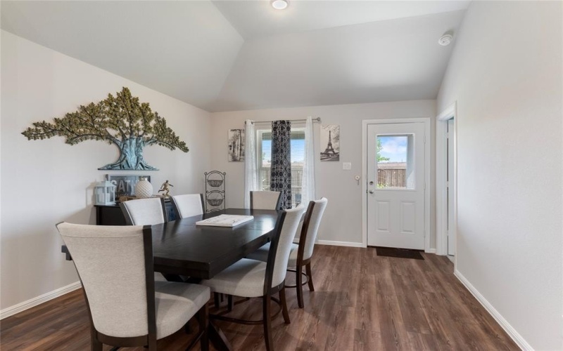 1101 La Esperanza Drive, Mesquite, TX 75149, 3 Bedrooms Bedrooms, ,2 BathroomsBathrooms,Residential,For Sale,1101 La Esperanza Drive,0,20998789