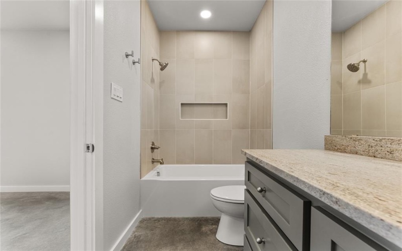 3516 S 4th Street, Waco, TX 76706, 4 Bedrooms Bedrooms, ,5 BathroomsBathrooms,Residential,For Sale,3516 S 4th Street,0,21020966