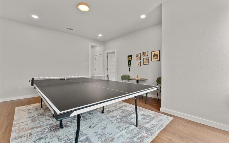 3516 S 4th Street, Waco, TX 76706, 4 Bedrooms Bedrooms, ,5 BathroomsBathrooms,Residential,For Sale,3516 S 4th Street,0,21020966
