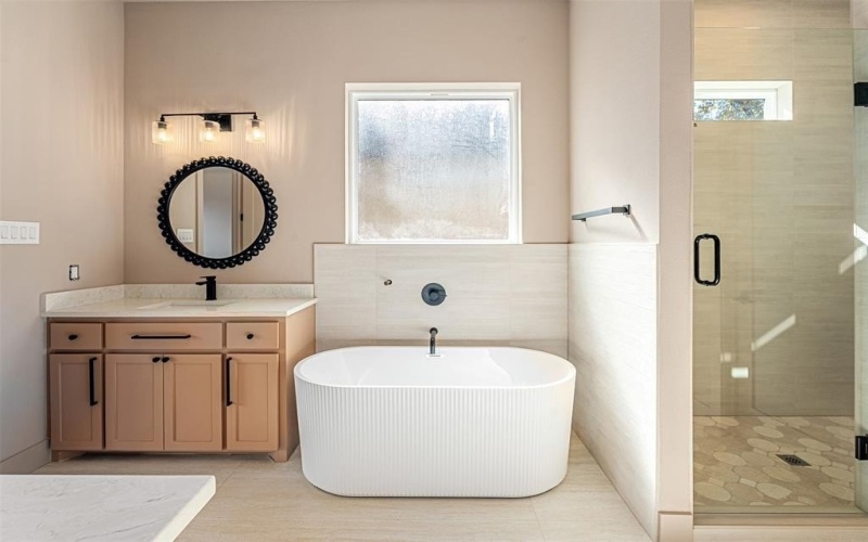 114 Pinnacle Club Drive, Mabank, TX 75156, 4 Bedrooms Bedrooms, ,3 BathroomsBathrooms,Residential,For Sale,114 Pinnacle Club Drive,0,21046195