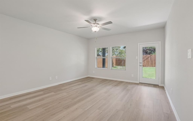 5705 Chasewood Drive, Princeton, TX 75071, 3 Habitaciones Habitaciones , ,2 BañosBaños,Residential,En Venta,5705 Chasewood Drive,0,21047449