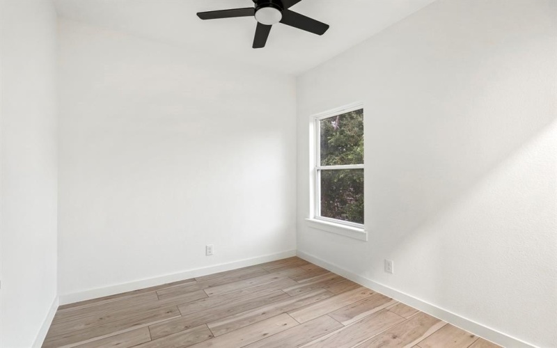 2232 Hooper Street, Dallas, TX 75215, 3 Bedrooms Bedrooms, ,2 BathroomsBathrooms,Residential,For Sale,2232 Hooper Street,0,21047878