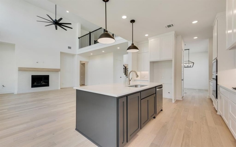 834 Shady Oaks Drive, Rockwall, TX 75087, 4 Bedrooms Bedrooms, ,3 BathroomsBathrooms,Residential,For Sale,834 Shady Oaks Drive,0,21048030