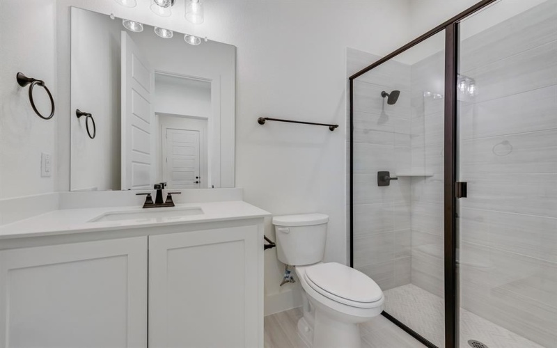 834 Shady Oaks Drive, Rockwall, TX 75087, 4 Bedrooms Bedrooms, ,3 BathroomsBathrooms,Residential,For Sale,834 Shady Oaks Drive,0,21048030