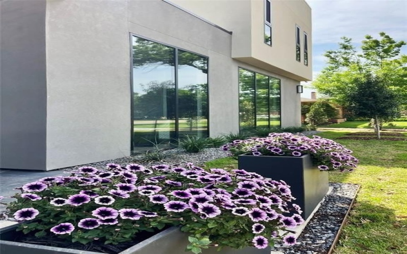 10236 Crestover Drive, Dallas, TX 75229, 5 Bedrooms Bedrooms, ,7 BathroomsBathrooms,Residential,For Sale,10236 Crestover Drive,0,21048065