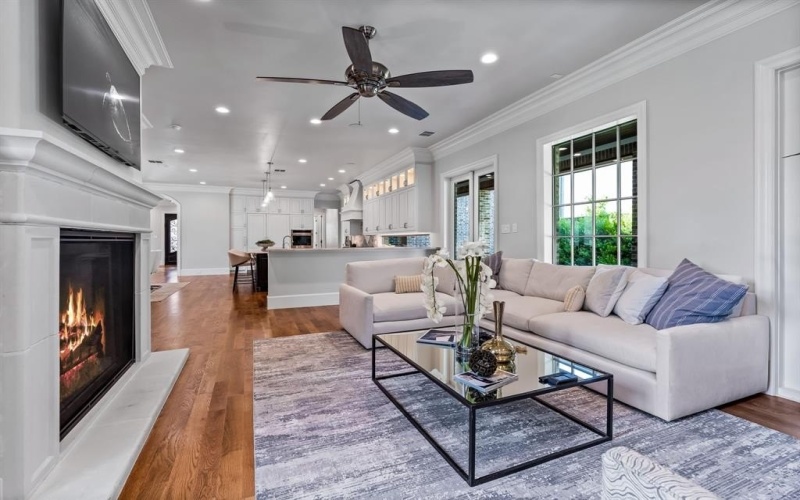3808 Beechwood Lane, Dallas, TX 75220, 4 Bedrooms Bedrooms, ,5 BathroomsBathrooms,Residential,For Sale,3808 Beechwood Lane,0,21048179