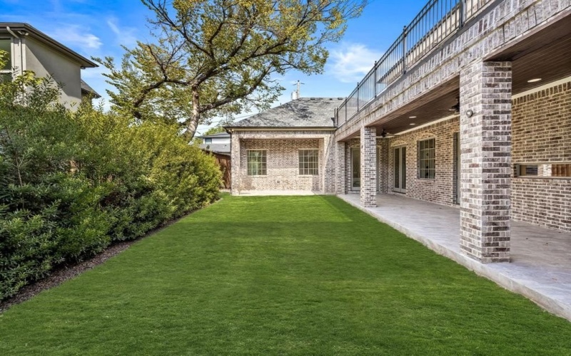 3808 Beechwood Lane, Dallas, TX 75220, 4 Bedrooms Bedrooms, ,5 BathroomsBathrooms,Residential,For Sale,3808 Beechwood Lane,0,21048179