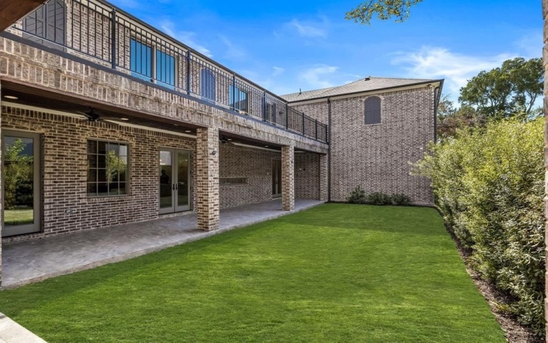 3808 Beechwood Lane, Dallas, TX 75220, 4 Bedrooms Bedrooms, ,5 BathroomsBathrooms,Residential,For Sale,3808 Beechwood Lane,0,21048179