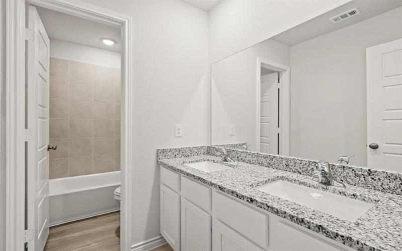 10021 Freighter Trail, Fort Worth, TX 76131, 4 Habitaciones Habitaciones , ,2 BañosBaños,Residential,En Venta,10021 Freighter Trail,0,21048221