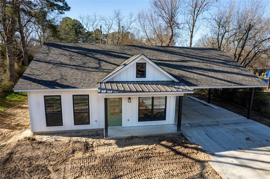 2380 Beverly Drive, Paris, TX 75460, 2 Bedrooms Bedrooms, ,2 BathroomsBathrooms,Residential,For Sale,2380 Beverly Drive,0,21048585