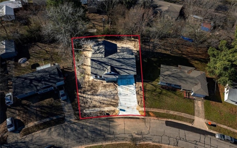 2380 Beverly Drive, Paris, TX 75460, 2 Bedrooms Bedrooms, ,2 BathroomsBathrooms,Residential,For Sale,2380 Beverly Drive,0,21048585